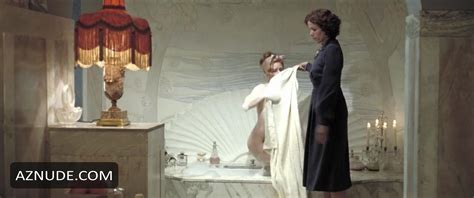 MISS PETTIGREW LIVES FOR A DAY NUDE SCENES AZNude