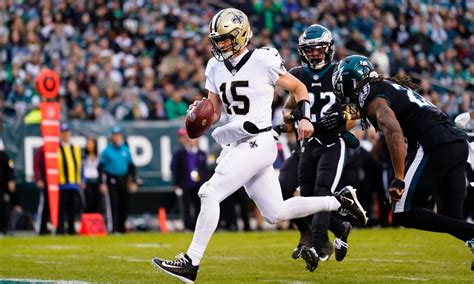 Saints QB Trevor Siemian bags career-long 17-yard rushing TD vs Eagles