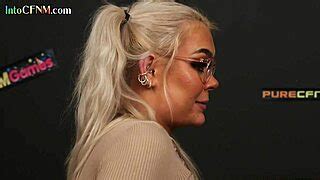 Clothed Blowjob Porn Fully Dressed Women Giving Head