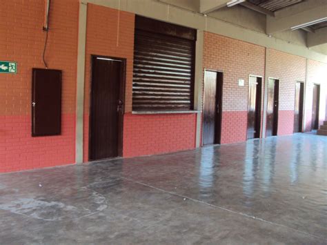 Escola De Período Integral Amador E Catharina Saporito Augusto