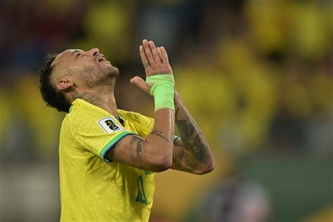 Neymar Lamenta Les O Nas Redes Sociais Momento Muito Triste O Pior