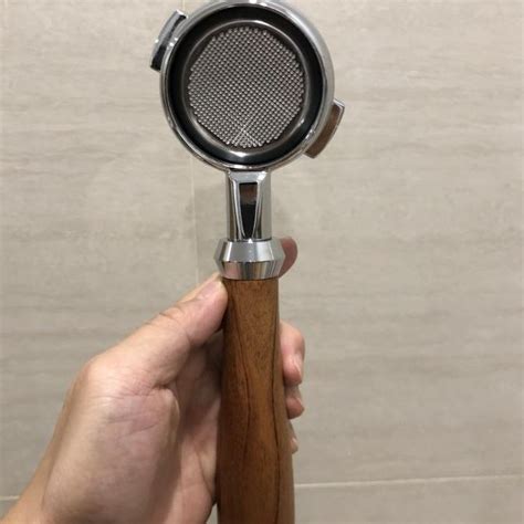 Jual NAKED PORTAFILTER BOTTOMLESS 58MM NOUVA SIMONELLI KAYU PORTA FILTER Shopee Indonesia