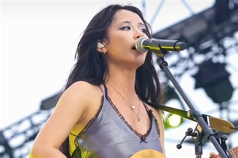 Quần tam giác của hot girl điền kinh Trung Quốc gây tranh cãi Style ZNEWS VN