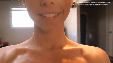 Osterreichische Blonde Frau Zeigt Ihre Naturlichen Titten Xhamster