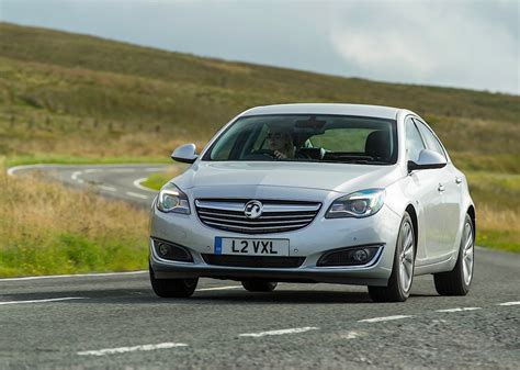 VAUXHALL Insignia Hatchback specs - 2013, 2014, 2015, 2016, 2017, 2018 ...