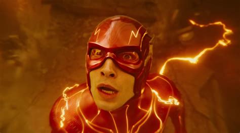 В финале фильма «Флэш» показали нового для киновселенной DC Бэтмена