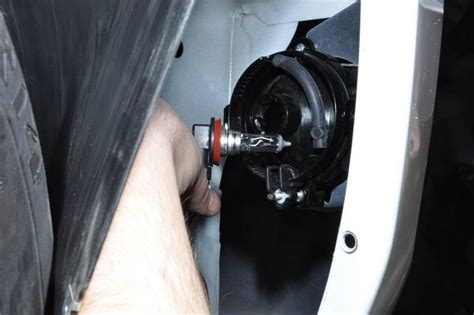 Лампочки на Лада Калина: как правильно подобрать и заменить