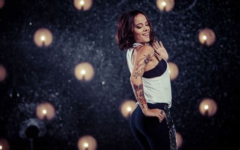 Wallpaper People Brunette Ass Tight Clothing Tattoo Smiling