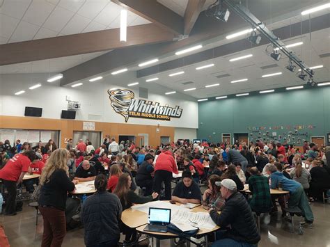 Yelm Schools Community Forum Draws Crowd To Brainstorm Solutions