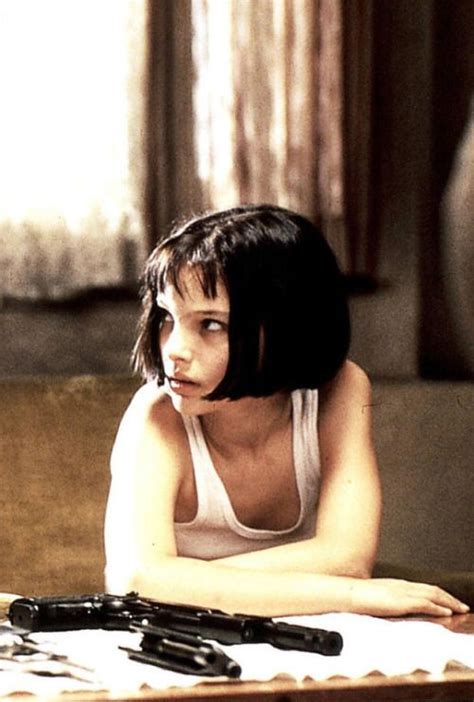 Léon The Professional Dir By Luc Besson 1994 The Professional Movie Natalie Portman Leon