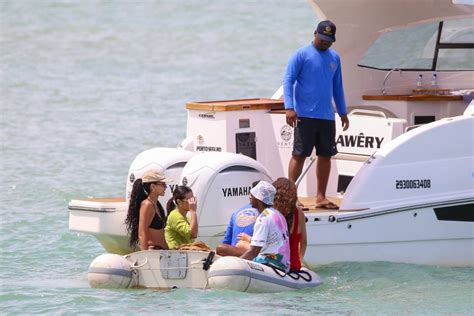 Juliana Nalu In A Bikini On Vacation In Trancoso Brazil Bignamebio
