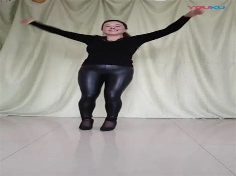 Chinesischer MILF Smiley XHamster