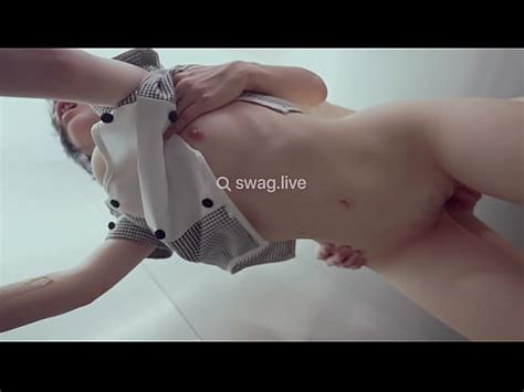 電梯內與變態經理瘋狂性愛 swag live slutqueen XVIDEOS