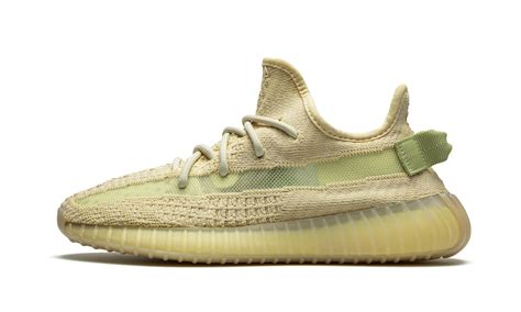 Купить Yeezy Boost 350 V2 - от 24.990