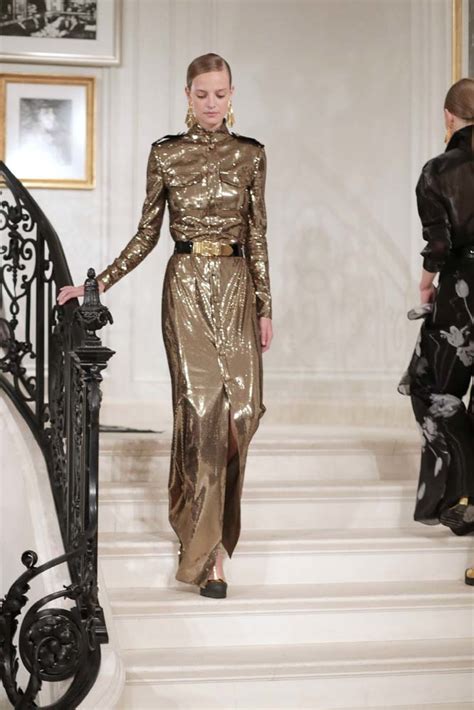 Золотые платья на презентации Ralph Lauren