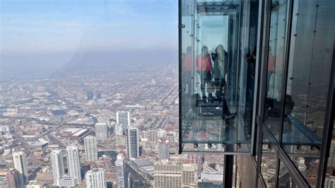 How Many Floors Are There In The Willis Tower Two Birds Home