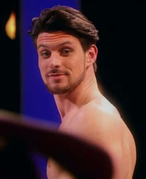 Entertain Me By Michael Shinafelt Sunday Schwing Jamie Naked Attraction