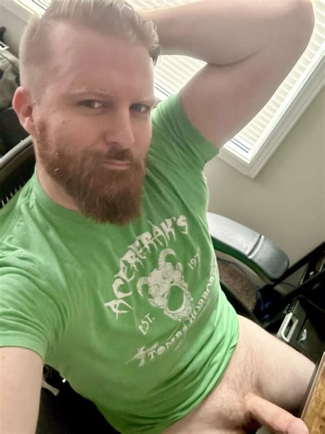 Need Help With My Work Load Today Nudes Beardsandboners NUDE PICS ORG