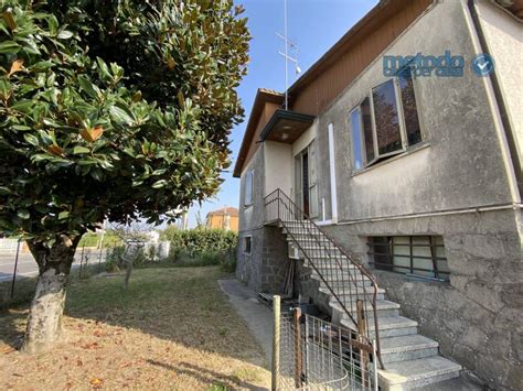 Vendita Villa A Schiera San Martino Di Venezze Da Ristrutturare