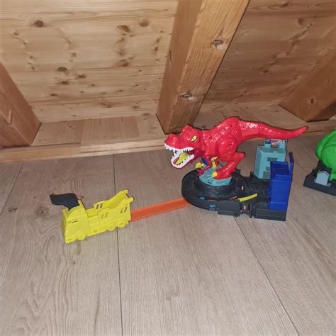 Hot Wheels Dino Bahn in Frankenthal Pfalz für zum Verkauf Shpock DE