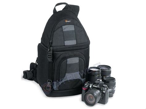 Lowepro 200 Aw Sling Camera Bag IUCN Water