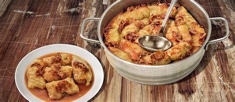 eat   sarma   world tasteatlas