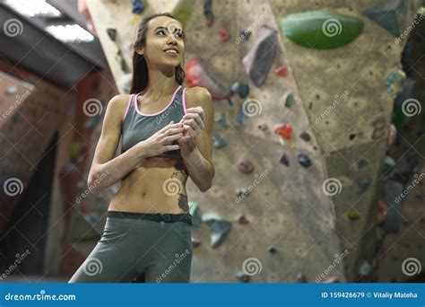 Muscular Naked Dancer Posing Royalty Free Stock Photography CartoonDealer 51136271