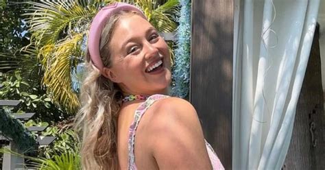 Plus Size Model Flaunts Cellulite In Bikini And Says Bring On Summer Daily Star