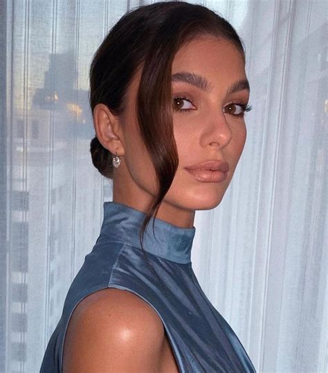 examples  prove side bangs   cool   wear