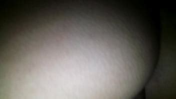 Comiéndose a su novia caliente y divirtiéndose XVIDEOS