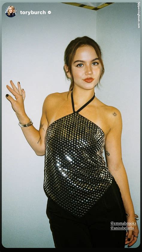 Emma Brooks Nude OnlyFans Leaks Fappening FappeningBook