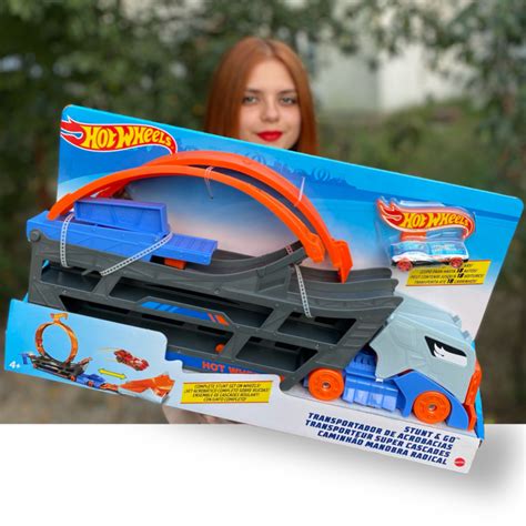 Хот Вілс Оригінал Автовоз з петлею Hot Wheels Stunt Go Track Set GCK ціна грн Prom