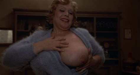 Nude Video Celebs Maria Antonietta Beluzzi Nude Amarcord 1973