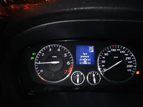 Датчики давления в шинах. — Renault Laguna III, 2 л, 2008 года ...