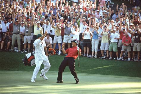 Tiger Woods Celebrating at the 2005 Masters | Neil Leifer Photography