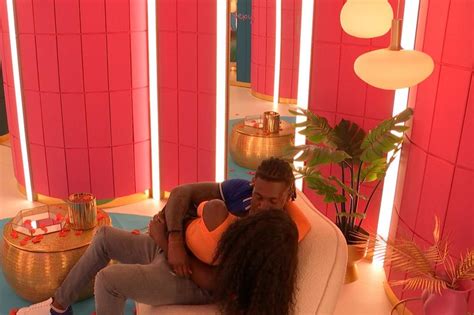 Love Island Fans Stunned By Couple S Confession To Sex