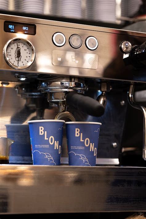 BLONDIE COFFEE SHOP, Paris - Restaurant Reviews, Photos & Phone Number ...