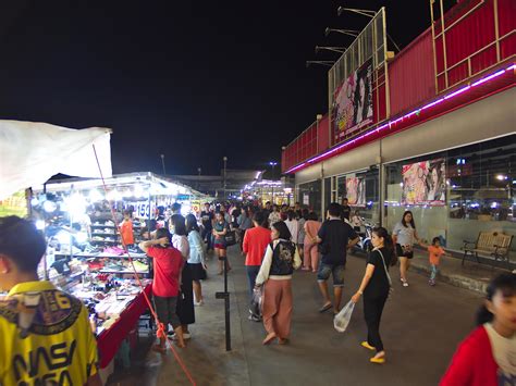 Nakhon Ratchasima Thailand09 August 2019save One Night Bazaar Selling Food And Other Things In