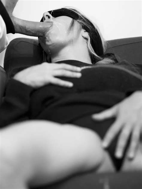 Slut Wife Amateur Bukkake Suck Cum Face Blowbang Condom Eat Nude Pics XHamster