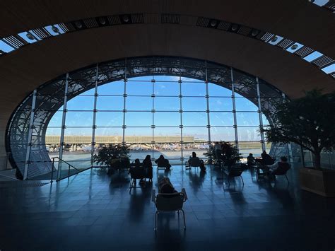 Paris Charles-de-Gaulle sun deck - spring2life