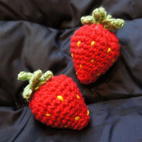 Easy And Free Crochet Strawberry Patterns