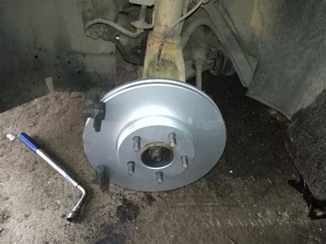 Тормозные диски — Ford Focus III Hatchback, 1,6 л, 2011 года | своими ...