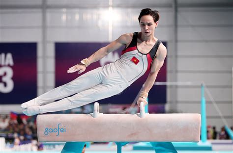 Các hot boy TDDC Việt Nam đánh bại đối thủ mạnh đẹp trai ngời ngời