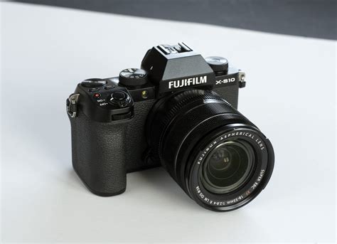 TEST: Fujifilm X-S10 - Klassens bästa allroundkamera