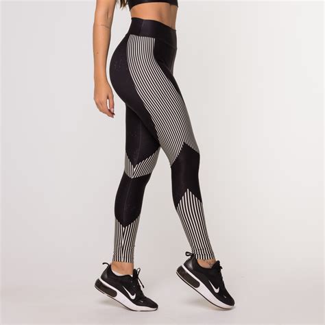 Calça Para Academia Feminina - Calça Legging Graphic Estampada Feminina para Academia Suplex - Lot Fitness