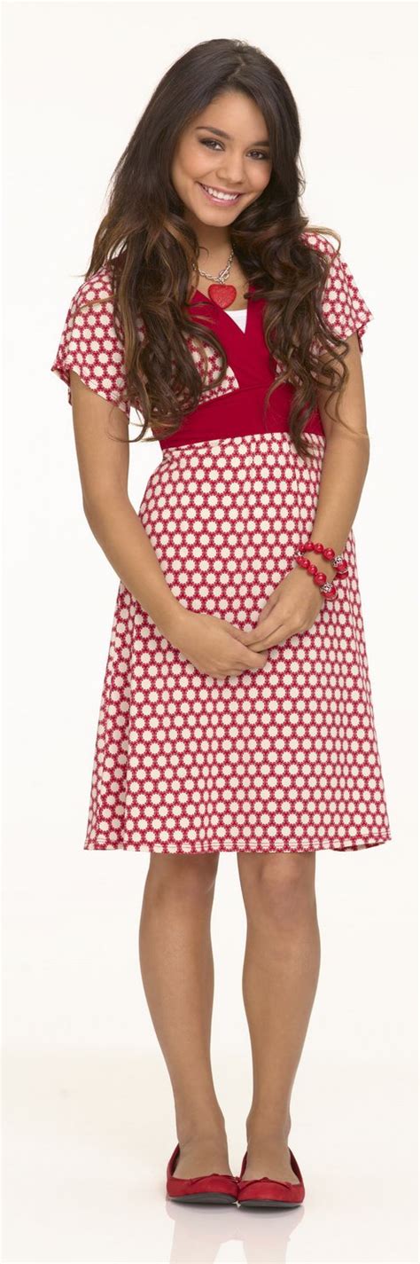 Gabriella High School Musical 3 Photo 16322635 Fanpop