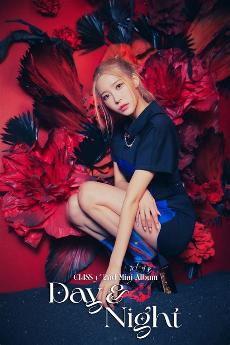 221017 CLASS:y - The 2nd Mini Album : Day & Night (Album Packaging ...