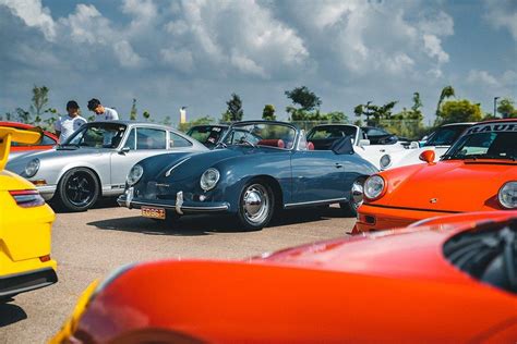 Porsche Celebrates 70 Years Of Porsche Clubs Worldwide With A Record Breaking Formation Of 204