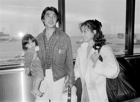 神田正輝 まな娘・沙也加さんのもとへ 悲しみを覆い隠すように目元にはサングラス 芸能 デイリースポーツ Online