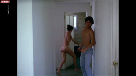 Naked Rosette In Pauline At The Beach